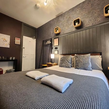 Frederick Douglass - Rooms In The City เอดินบะระ ภายนอก รูปภาพ