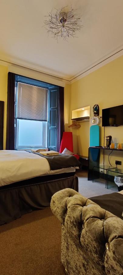 Frederick Douglass - Rooms In The City เอดินบะระ ภายนอก รูปภาพ